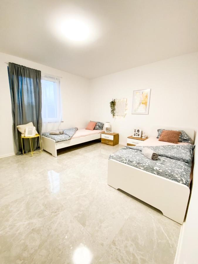 Olea Apartments Pobegi Εξωτερικό φωτογραφία
